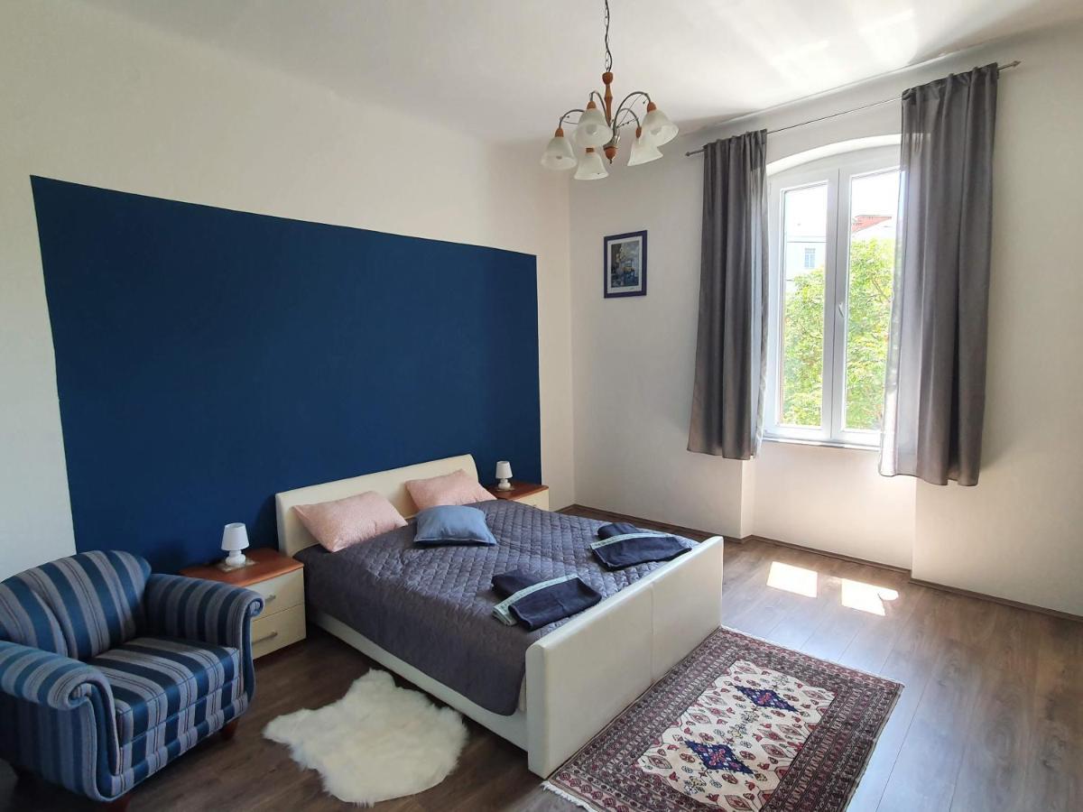 Apartment Tina Pula Exterior photo
